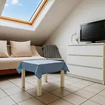 Ruhiges Apartment, Parkplätze&gute Anbindung City, Messe, Autobahn