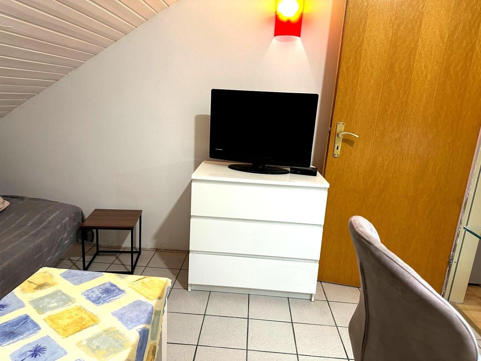 Ruhiges Apartment, Parkplaetze & Gute Anbindung City, Messe, Autobahn