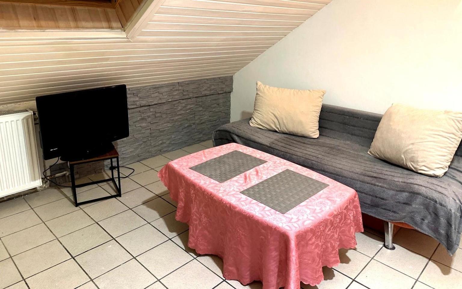 Apartment Ruhiges Apartment, Parkplaetze & Gute Anbindung City, Messe, Autobahn